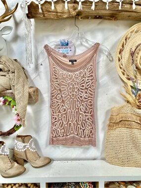 Intricate ROSE GOLD Stunning crochet boho blouse w shabby chic resort vacay vibe